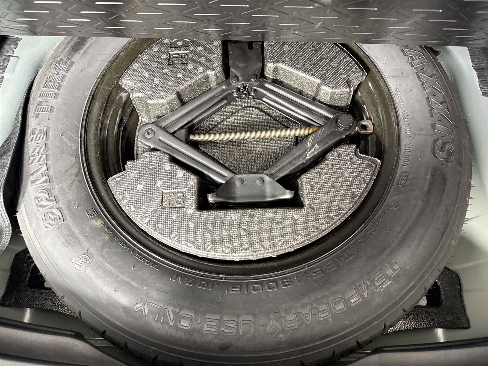Certified 2025 Toyota RAV4 XLE Premium FWD image 38
