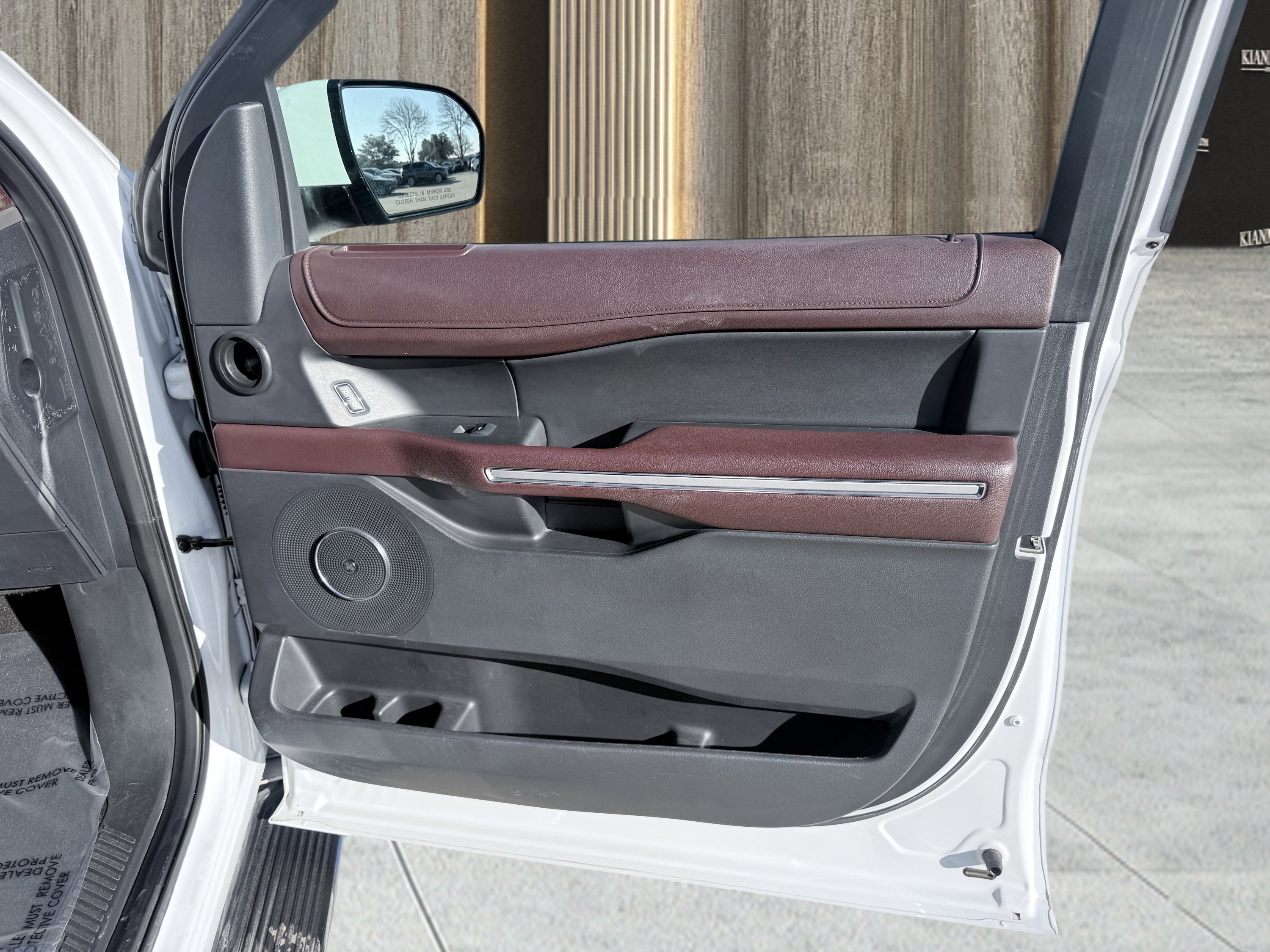 Used 2023 Ford Expedition Max Limited image 49