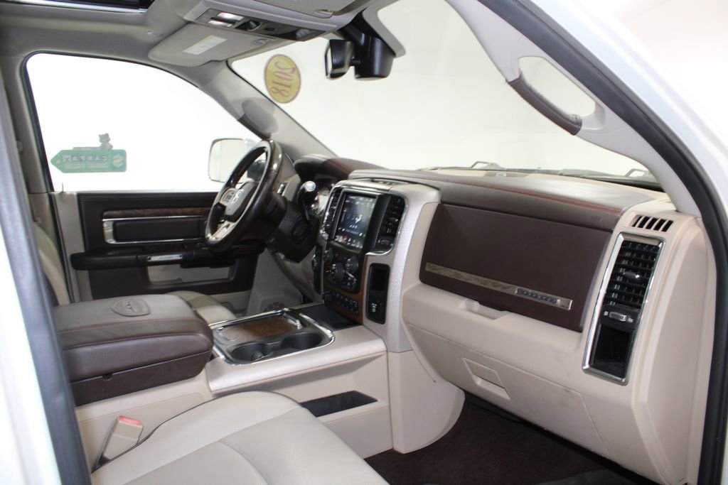 Used 2018 RAM 2500 Longhorn w/ Longhorn Southfork Package image 28