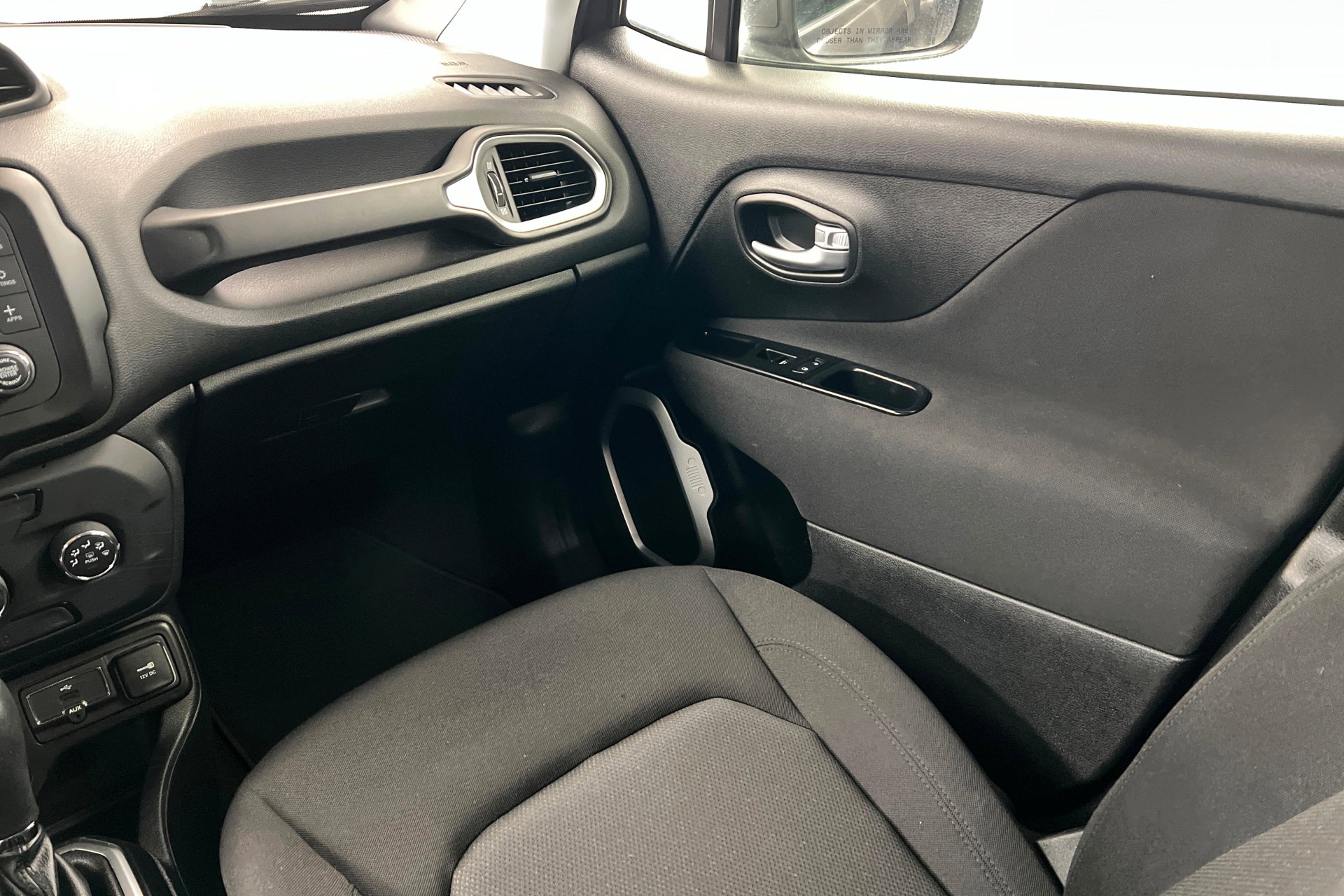 Used 2020 Jeep Renegade Sport w/ Sport Appearance Group AWD/4WD image 11