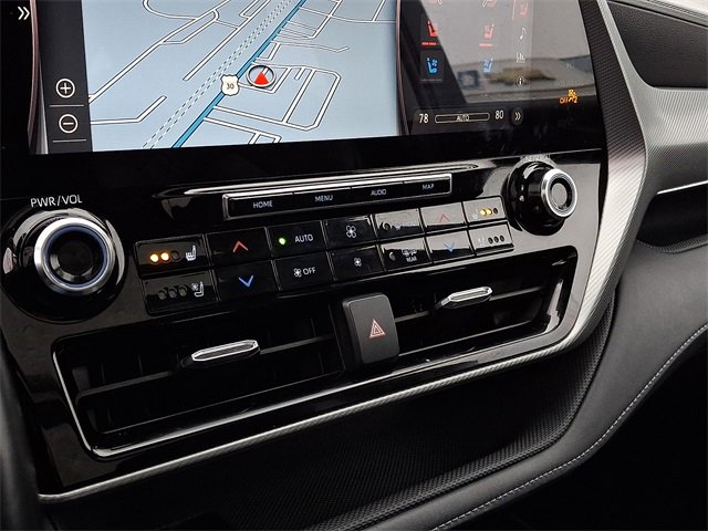 Used 2022 Toyota Highlander Platinum image 19