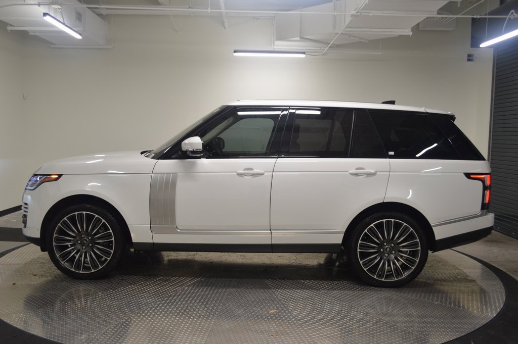 Used 2022 Land Rover Range Rover Westminster Edition image 2