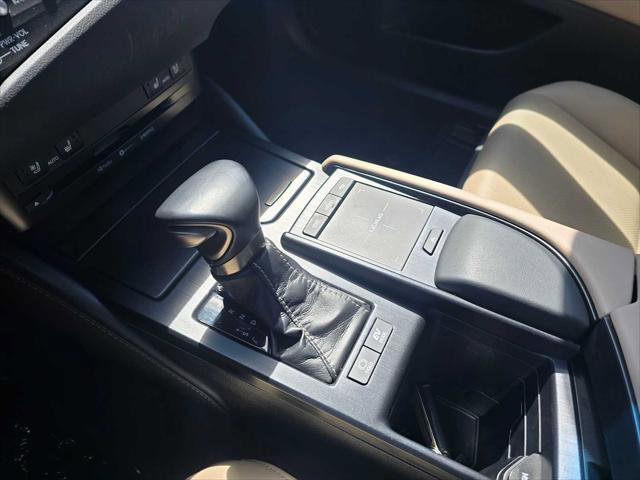 Used 2021 Lexus ES 300h w/ Premium Package FWD image 31