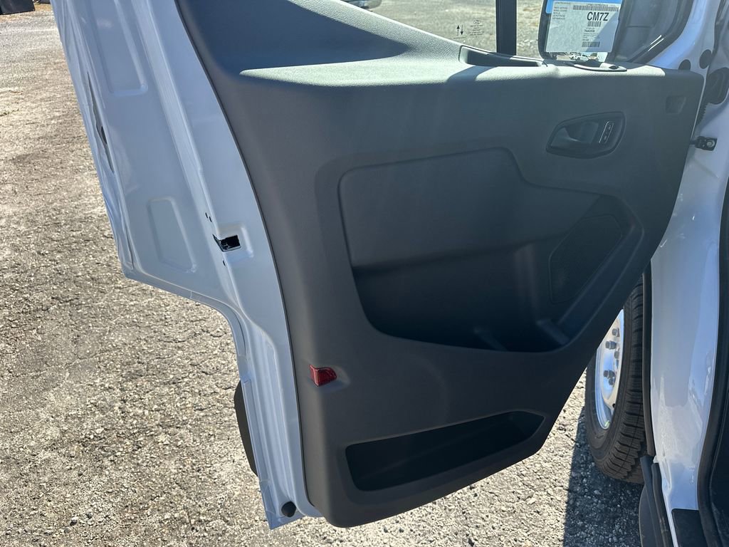 New 2026 Ford Transit 250 148 Medium Roof image 10