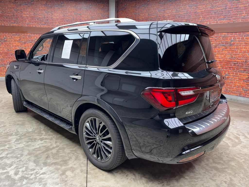 Used 2023 INFINITI QX80 Premium Select w/ Cargo Package AWD/4WD image 2