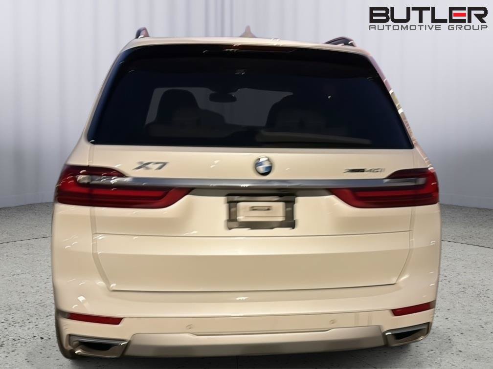 Used 2022 BMW X7 xDrive40i w/ Executive Package AWD/4WD image 9