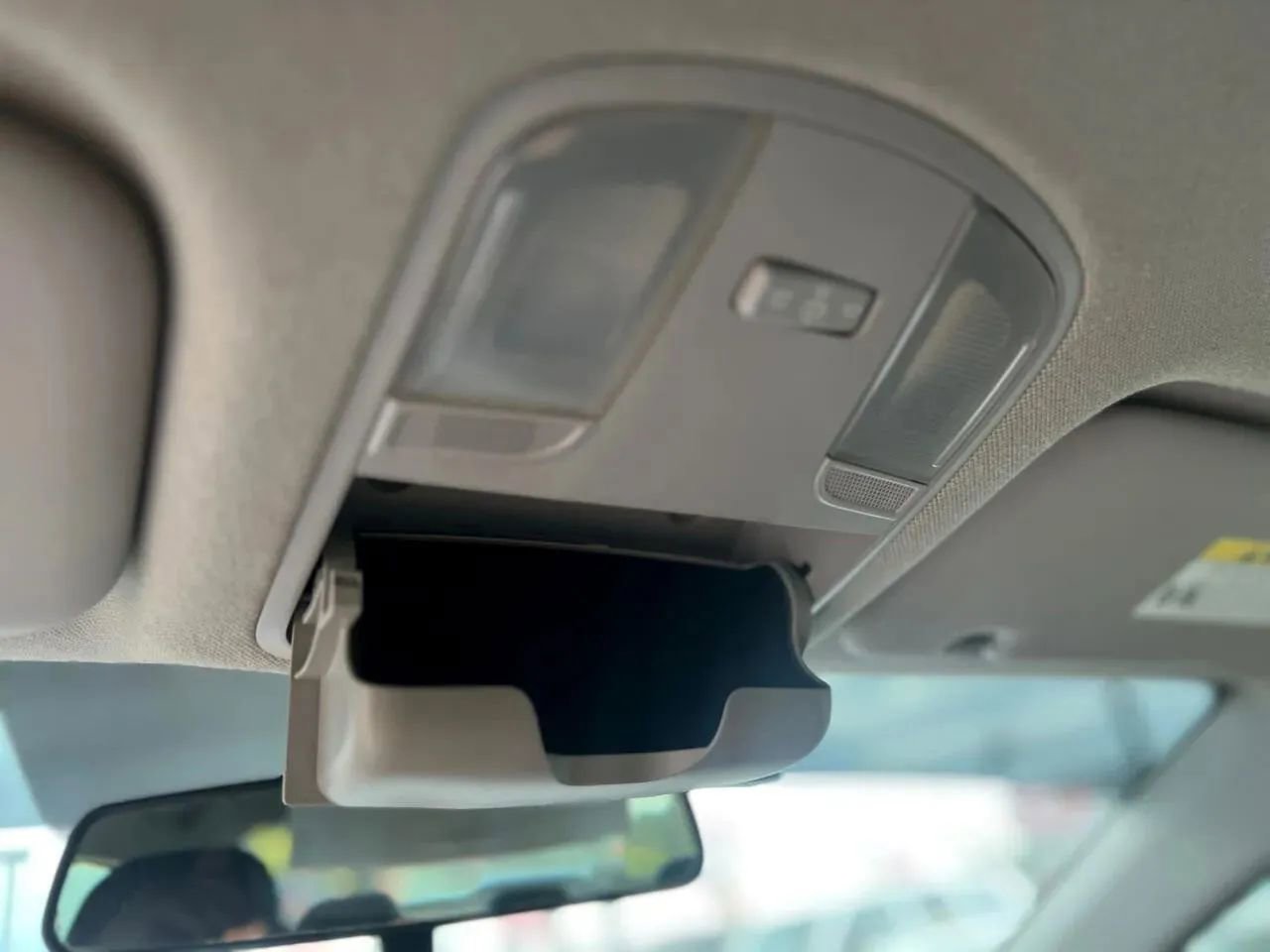 Used 2019 Hyundai Elantra SE w/ Cargo Package image 24