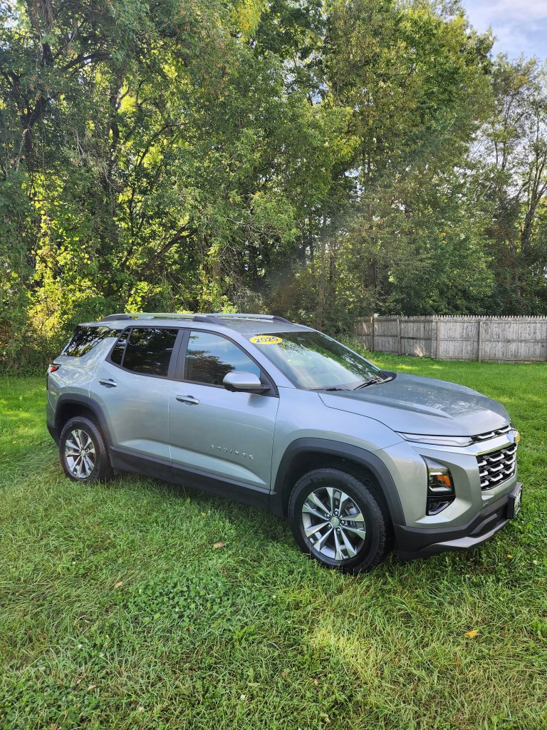 Used 2025 Chevrolet Equinox LT w/ Convenience Package II