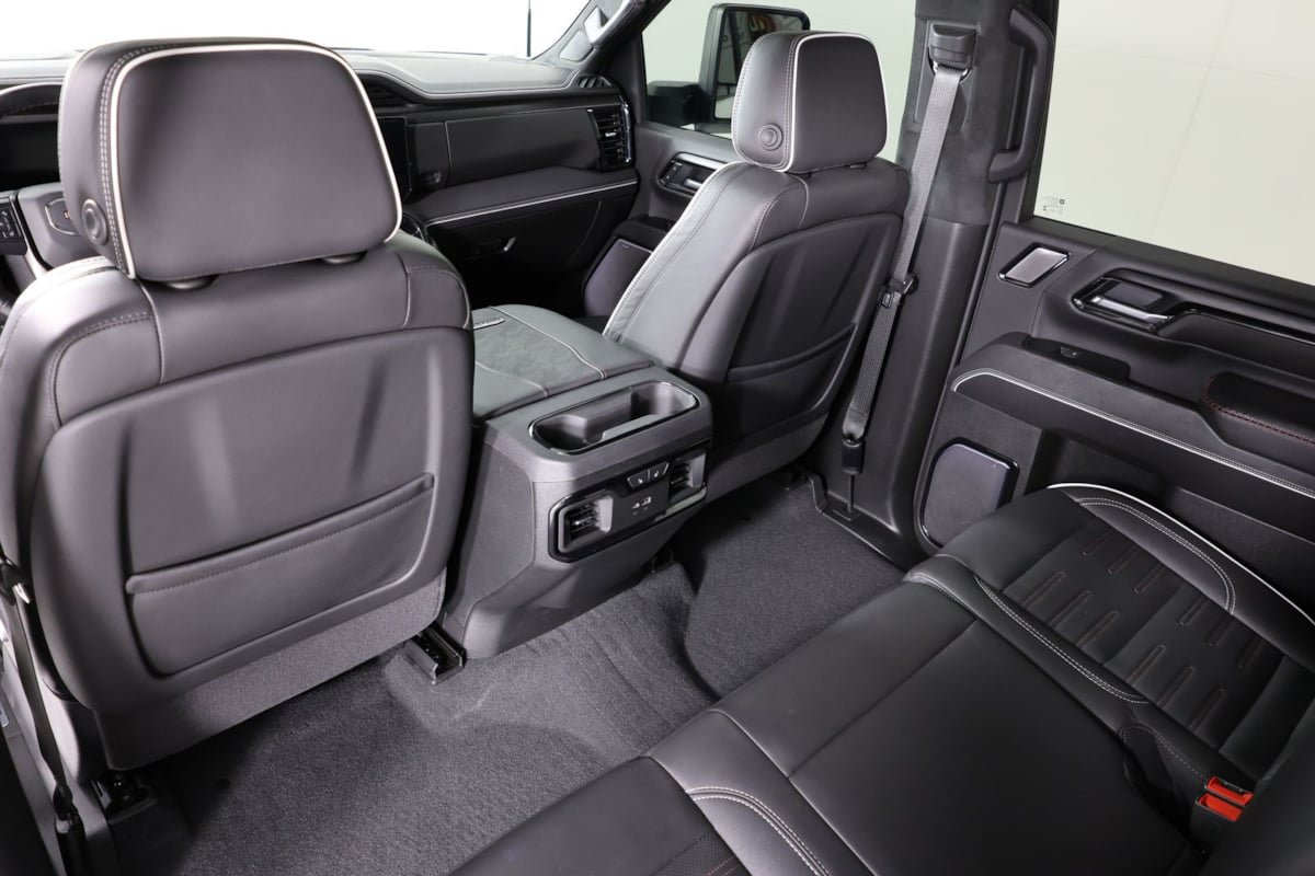 Used 2026 GMC Sierra 2500 AT4X AWD/4WD image 53