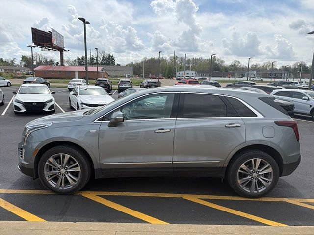 Used 2024 Cadillac XT5 Premium Luxury w/ Technology Package image 3