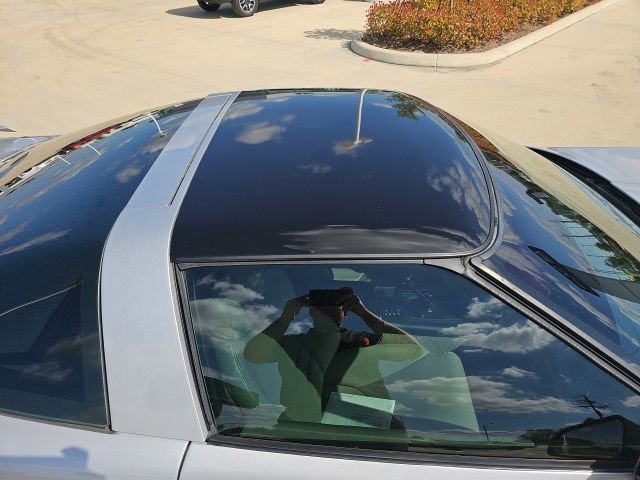 Used 1996 Chevrolet Corvette Coupe image 19