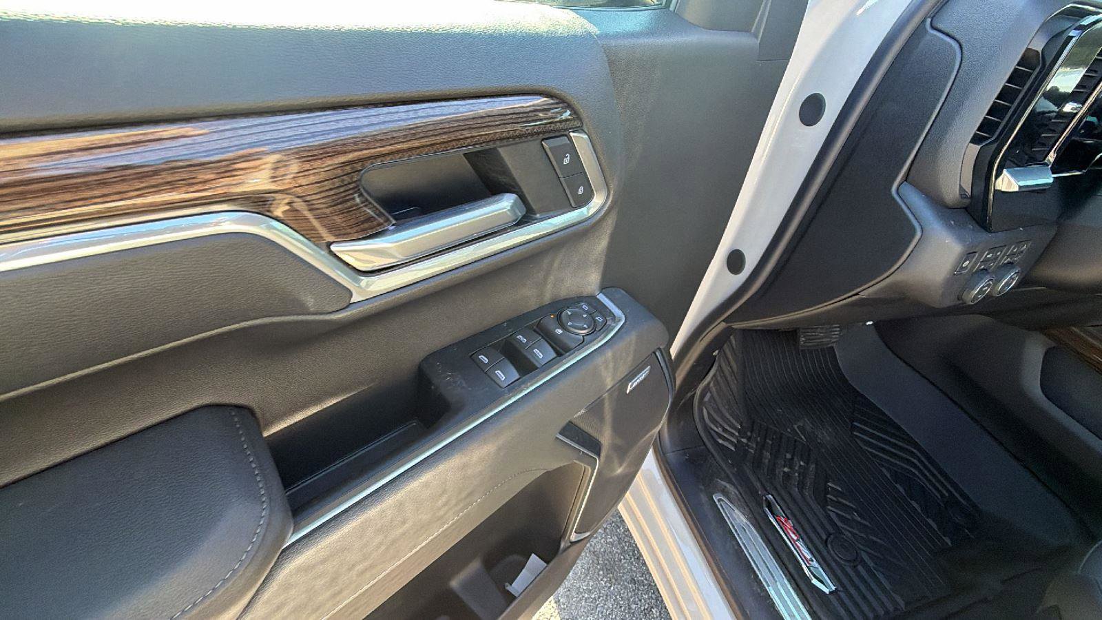 New 2026 Chevrolet Silverado 1500 RST w/ RST All Star Premium Package image 12