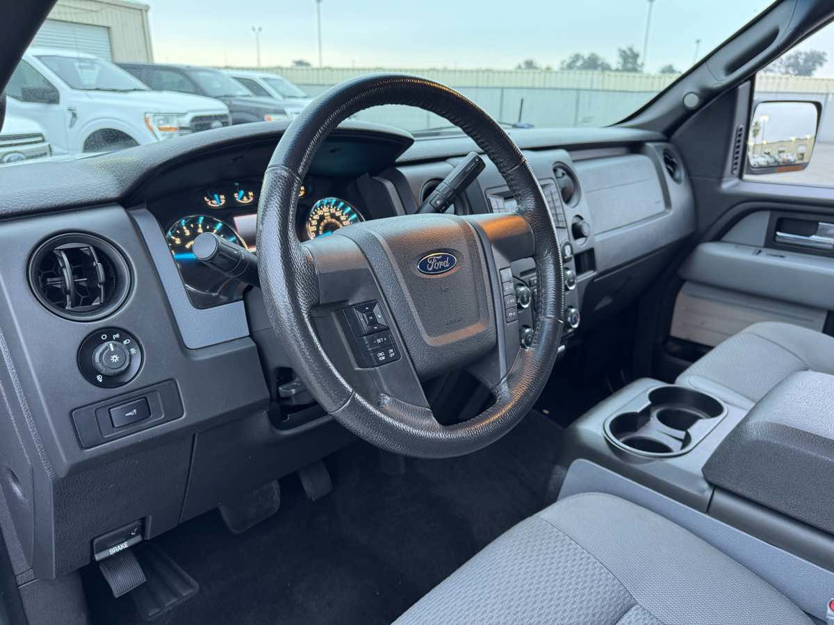 Used 2014 Ford F150 XLT w/ Equipment Group 302A Luxury image 26