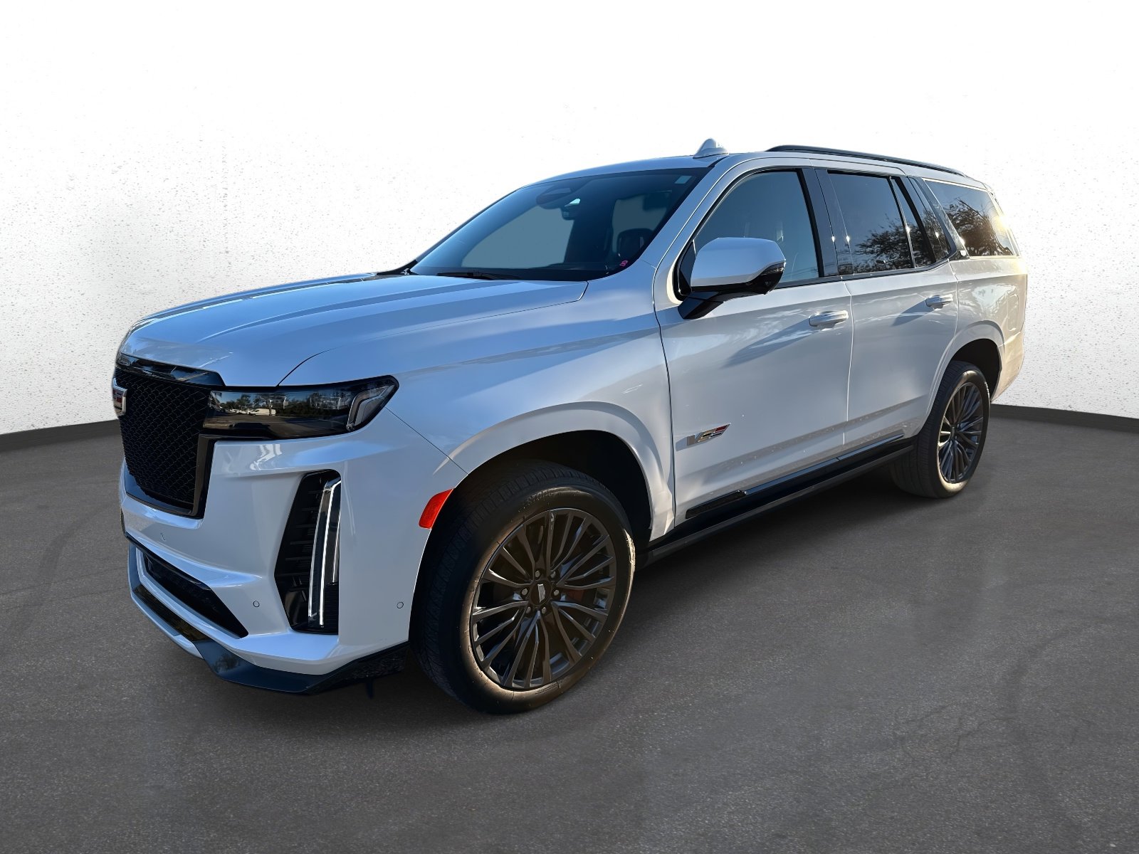 Used 2024 Cadillac Escalade V image 7