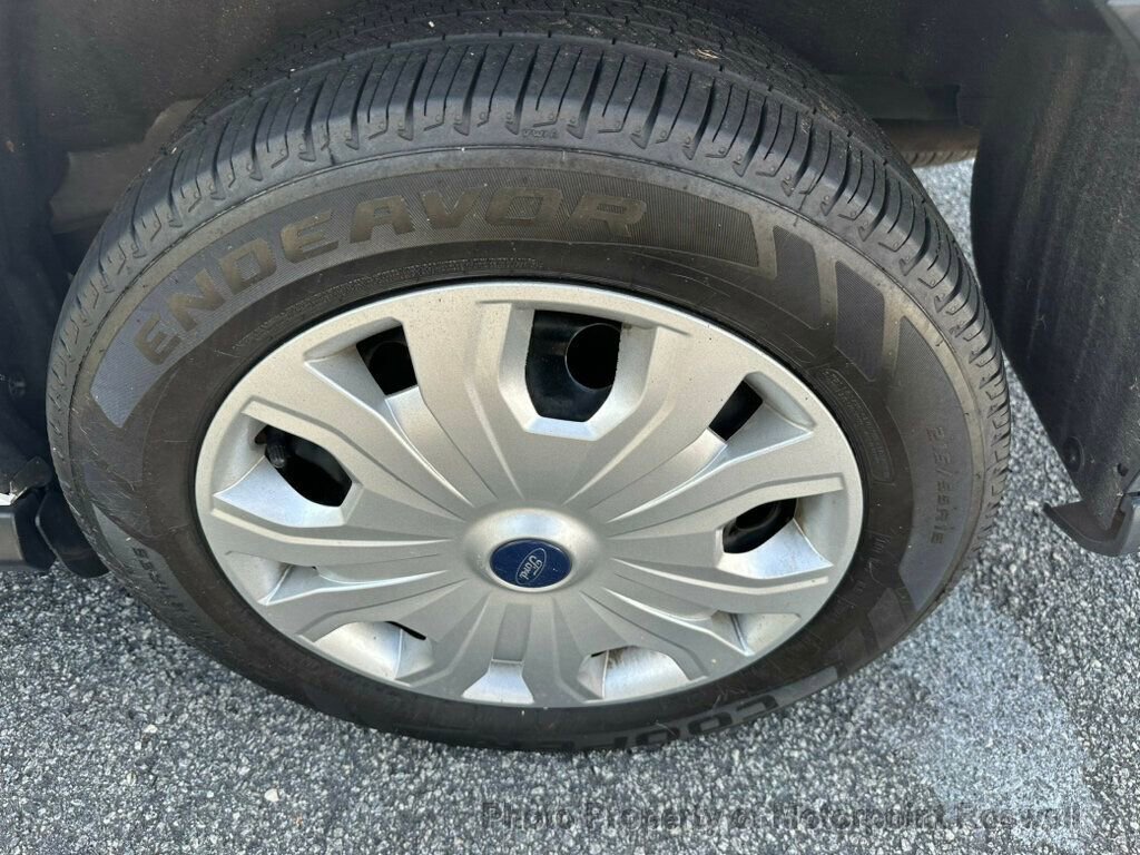 Used 2021 Ford Transit Connect XL image 15