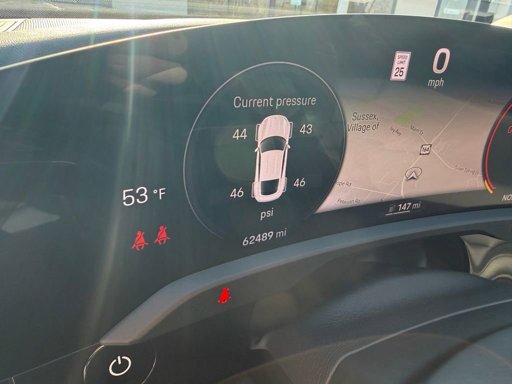 Used 2021 Porsche Taycan 4S image 21