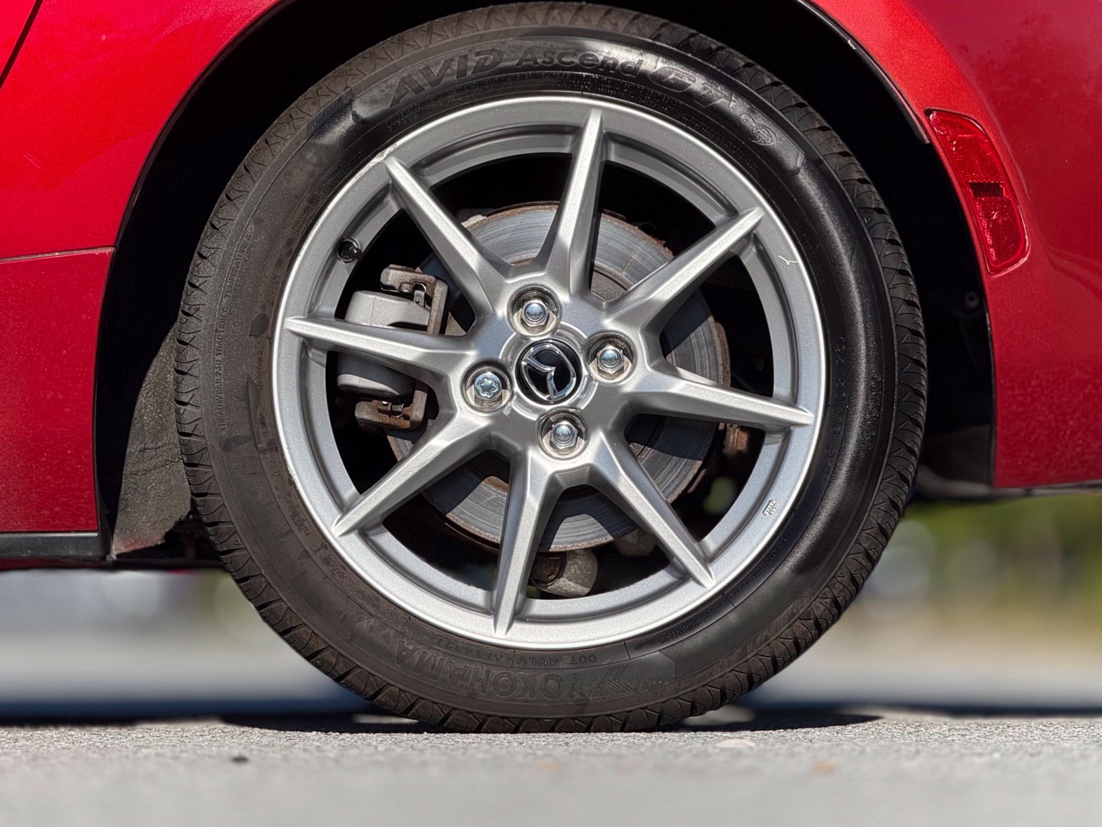 Used 2016 MAZDA MX-5 Miata Sport RWD image 21
