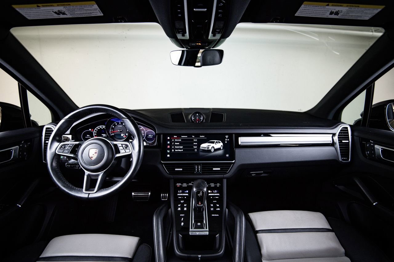 Certified 2023 Porsche Cayenne S Platinum image 25