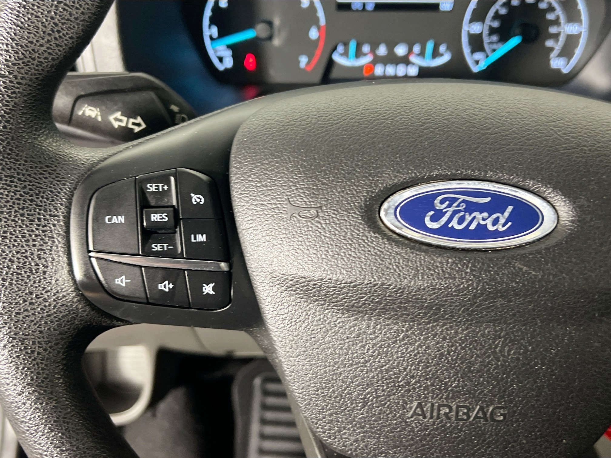 Used 2021 Ford Transit 350 XLT image 18