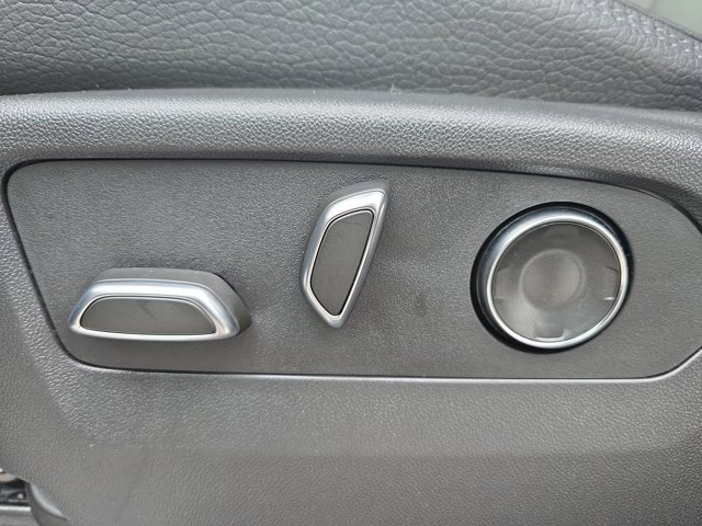 Used 2025 GMC Sierra 1500 Denali image 29