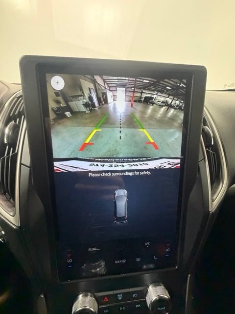 Used 2024 Ford Edge SEL AWD/4WD image 19