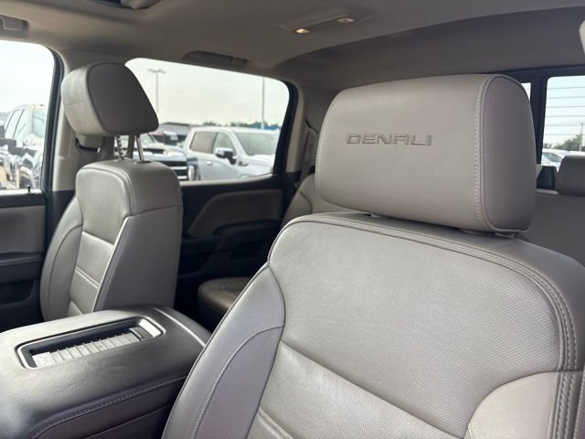 Used 2016 GMC Sierra 1500 Denali w/ Enhanced Driver Alert Package AWD/4WD image 14