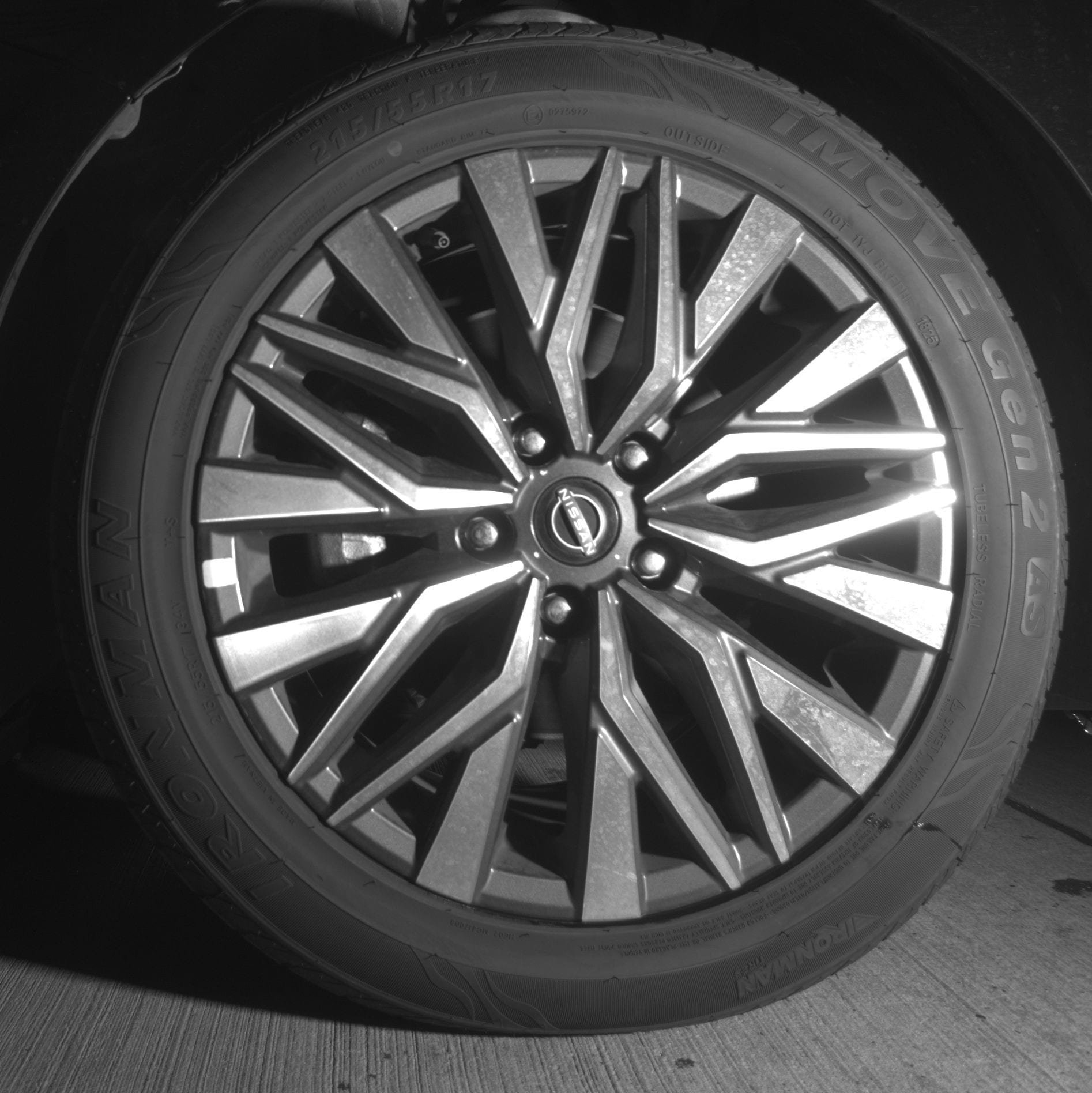 Used 2025 Nissan Altima 2.5 SV FWD image 9