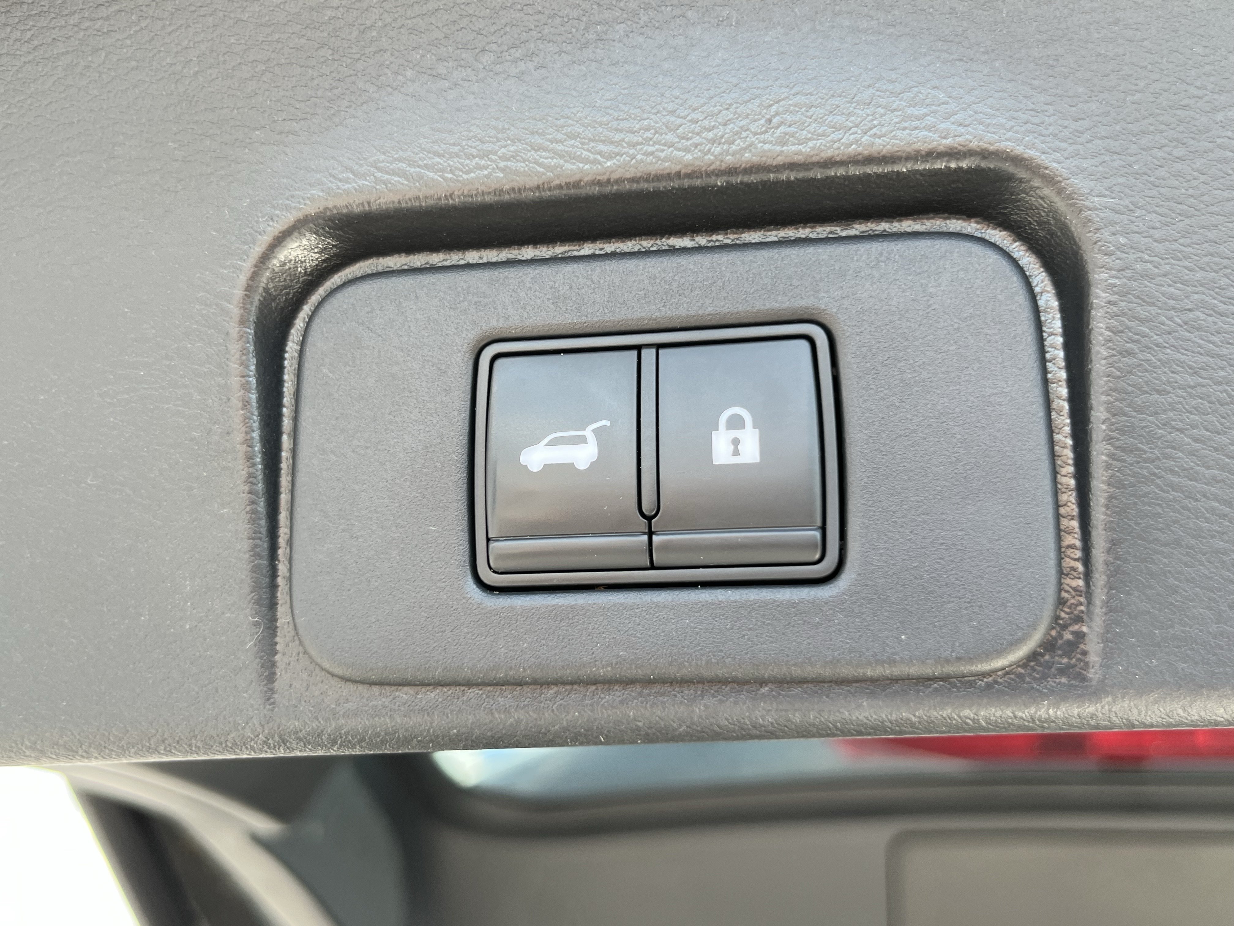 Used 2022 Nissan Rogue SL w/ SL Premium Package AWD/4WD image 8