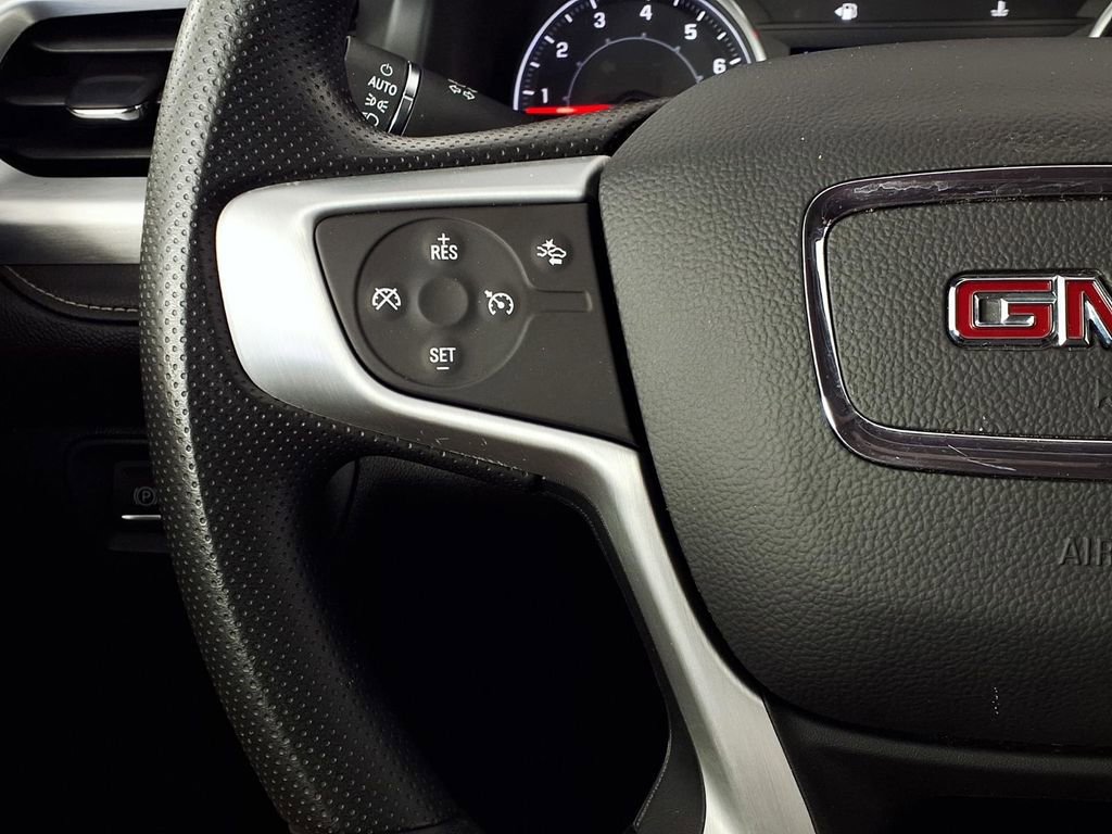 Used 2021 GMC Acadia SLE w/ Driver Convenience Package FWD image 19