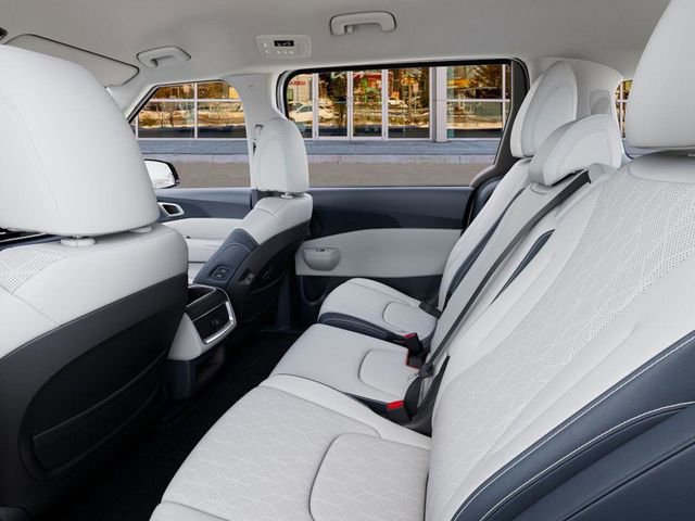 New 2026 Kia Carnival EX FWD image 18