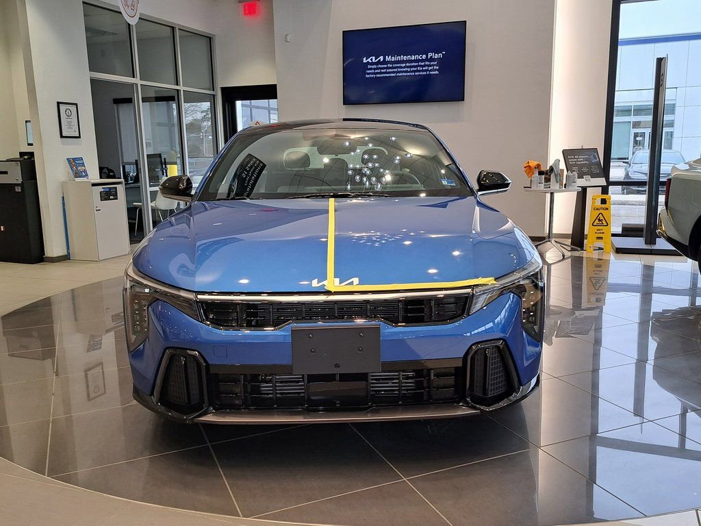 New 2026 Kia K4 GT-Line Turbo image 2