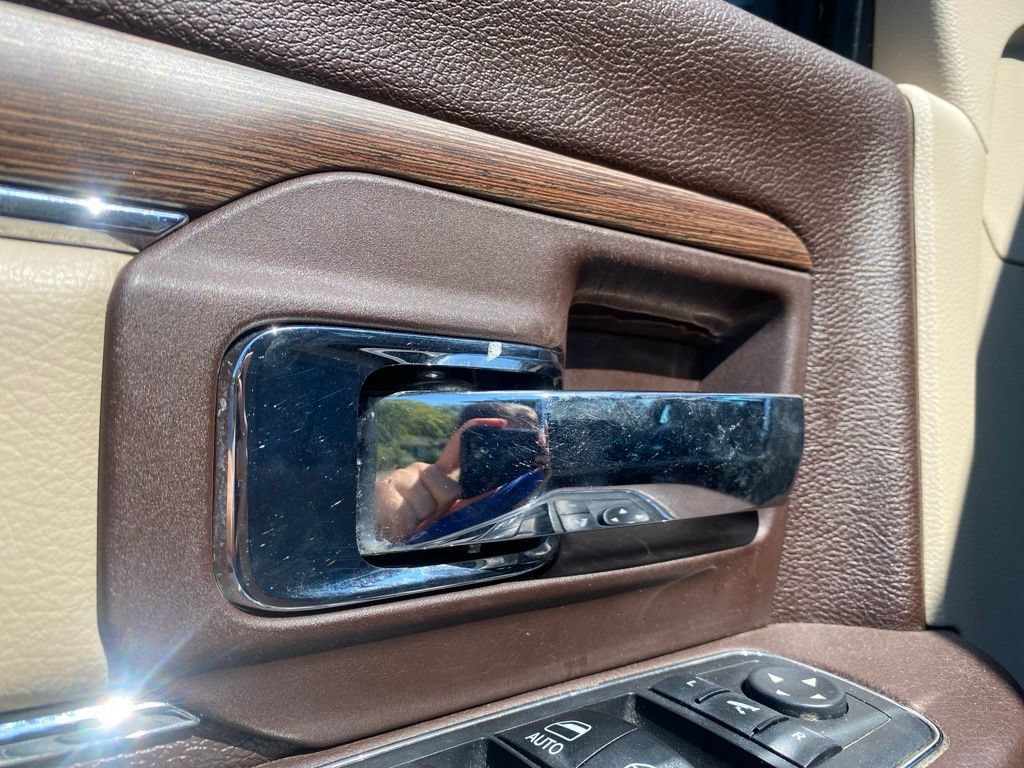 Used 2018 RAM 2500 Laramie AWD/4WD image 13