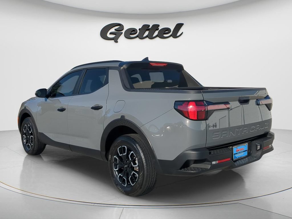Used 2024 Hyundai Santa Cruz SEL w/ Activity Package FWD image 6