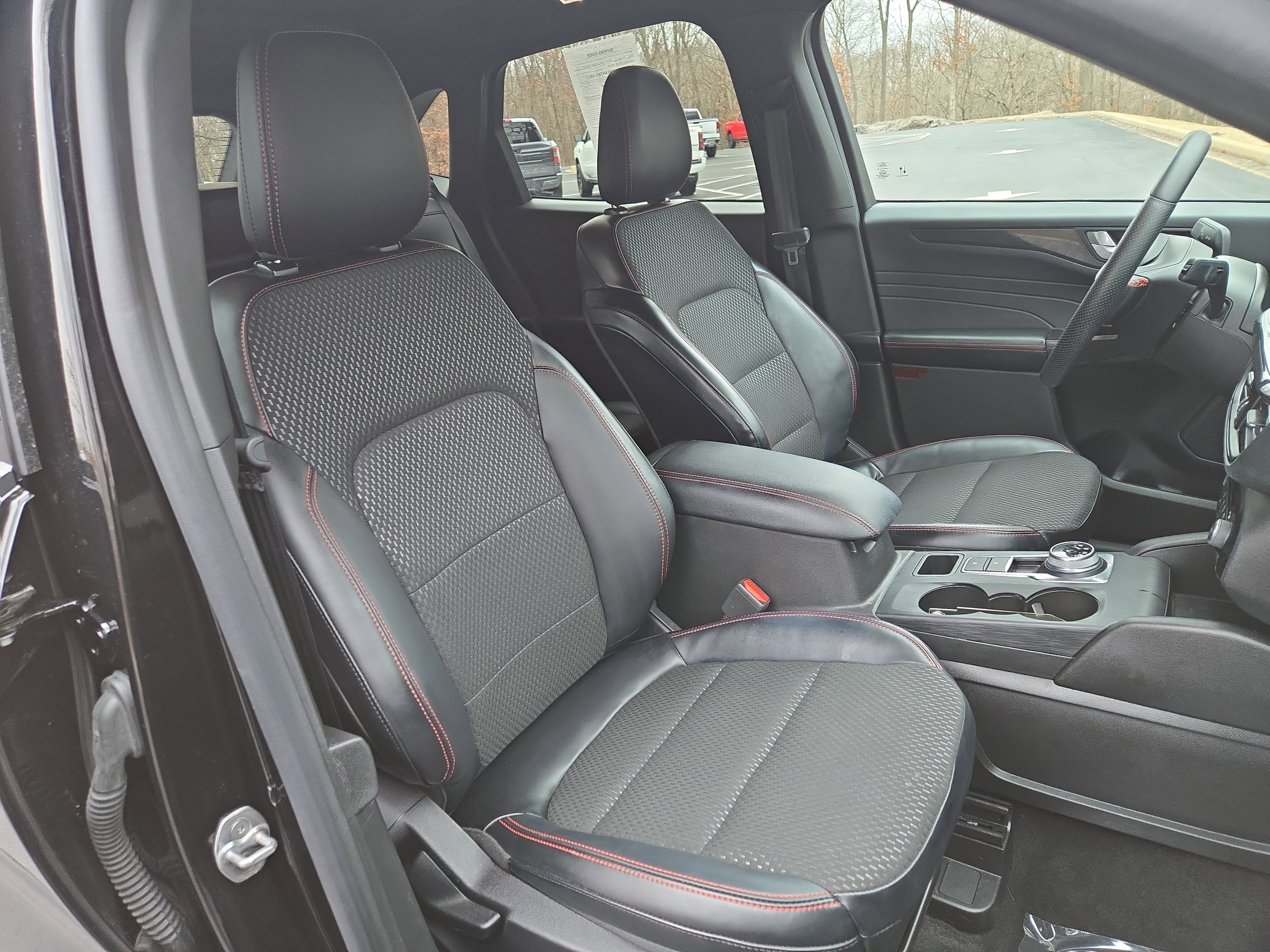 Used 2024 Ford Escape ST-Line w/ Tech Pack #1 image 26