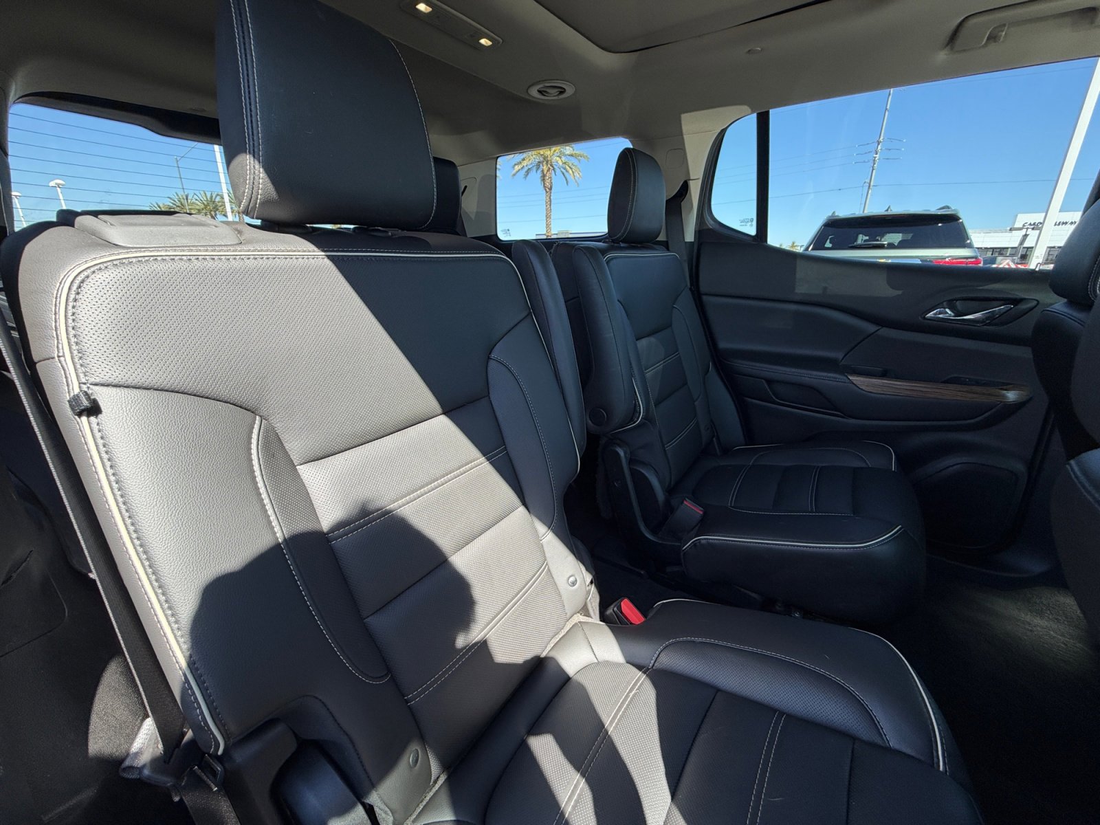 Used 2019 GMC Acadia Denali w/ Technology Package image 18