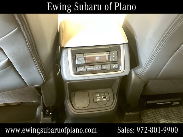 Used 2023 Subaru Ascent Limited w/ Technology Package AWD/4WD image 27