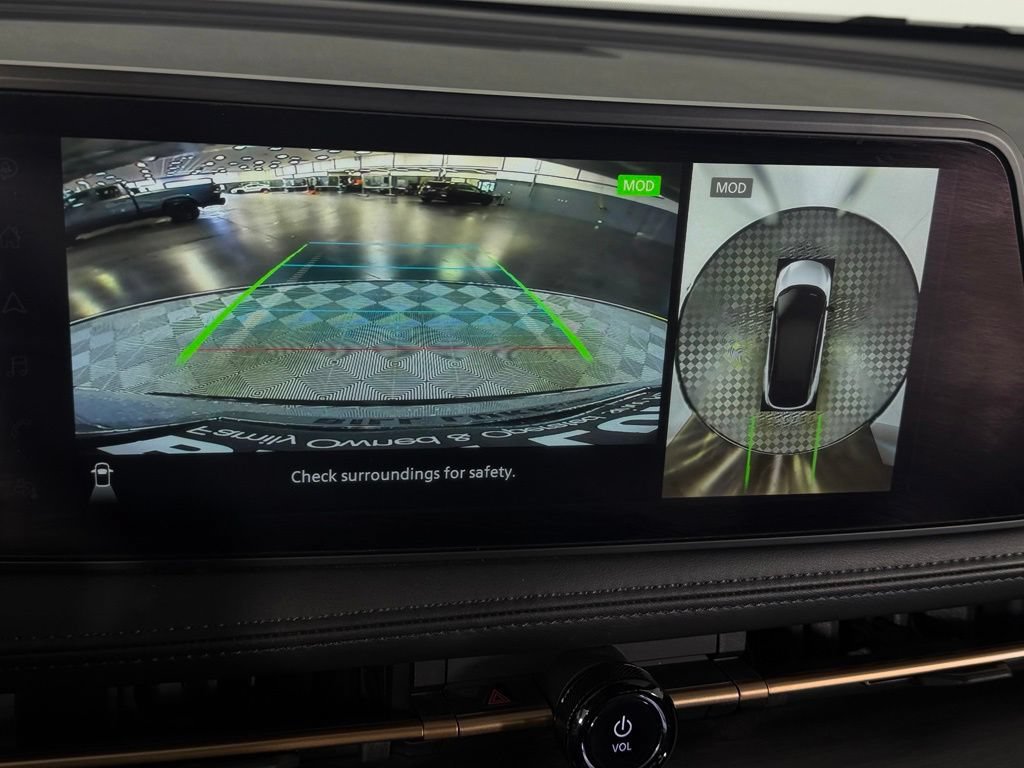 Used 2025 Nissan Ariya FWD image 17
