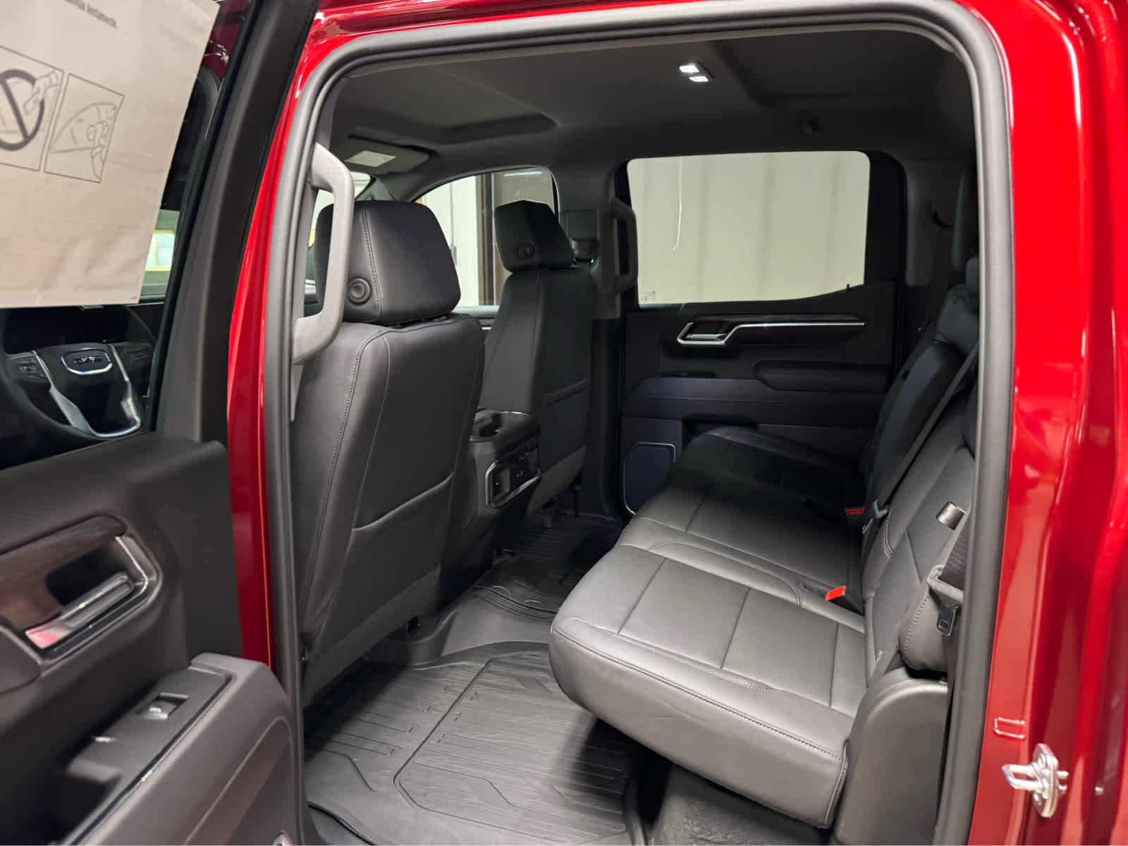 New 2026 GMC Sierra 1500 SLT w/ SLT Premium Plus Package image 13