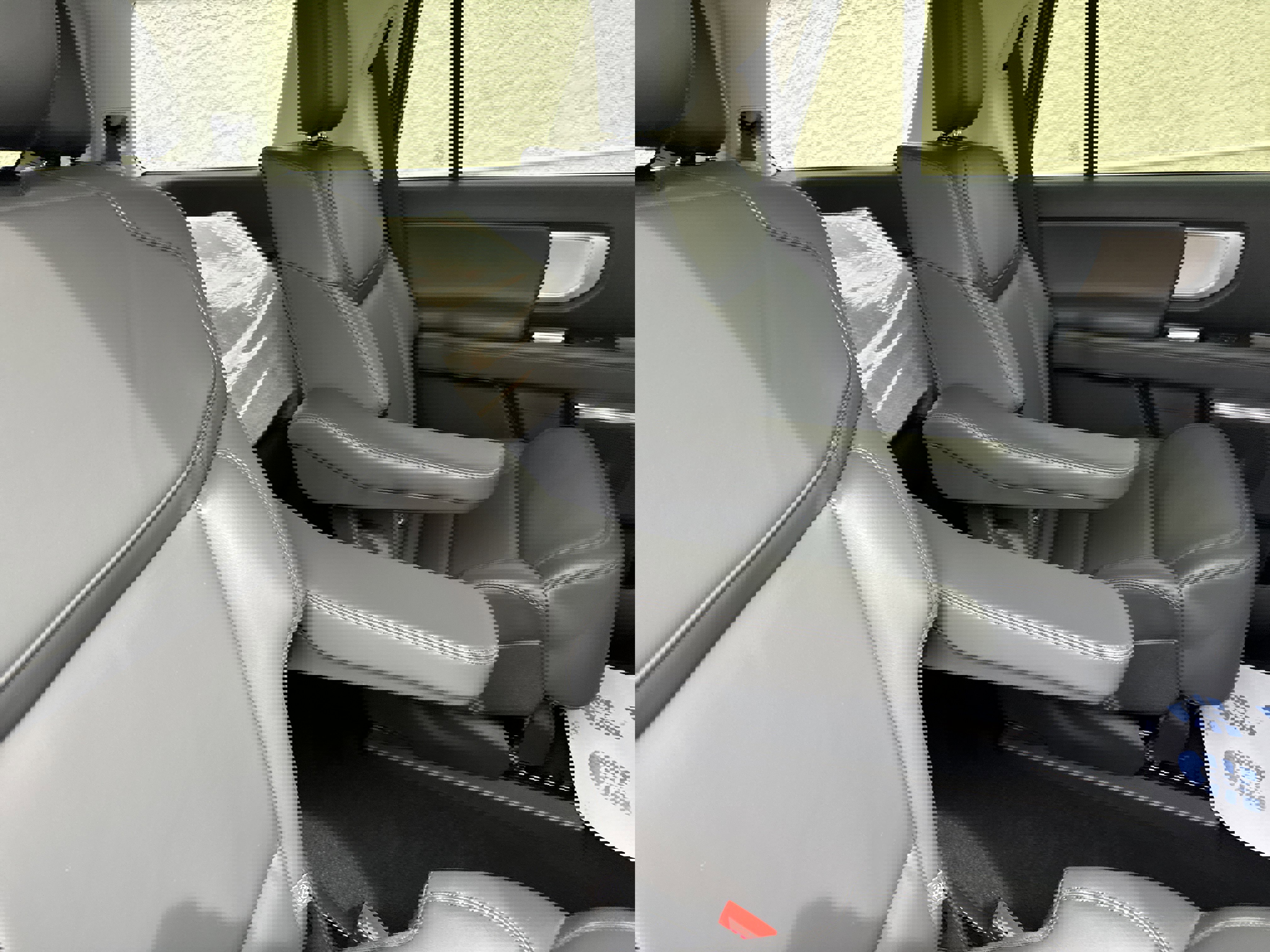 New 2026 Ford Expedition Active image 12