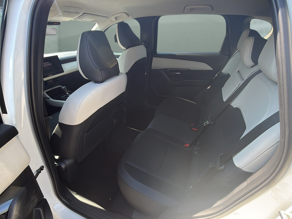 Certified 2026 MAZDA CX-5 Select AWD/4WD image 11