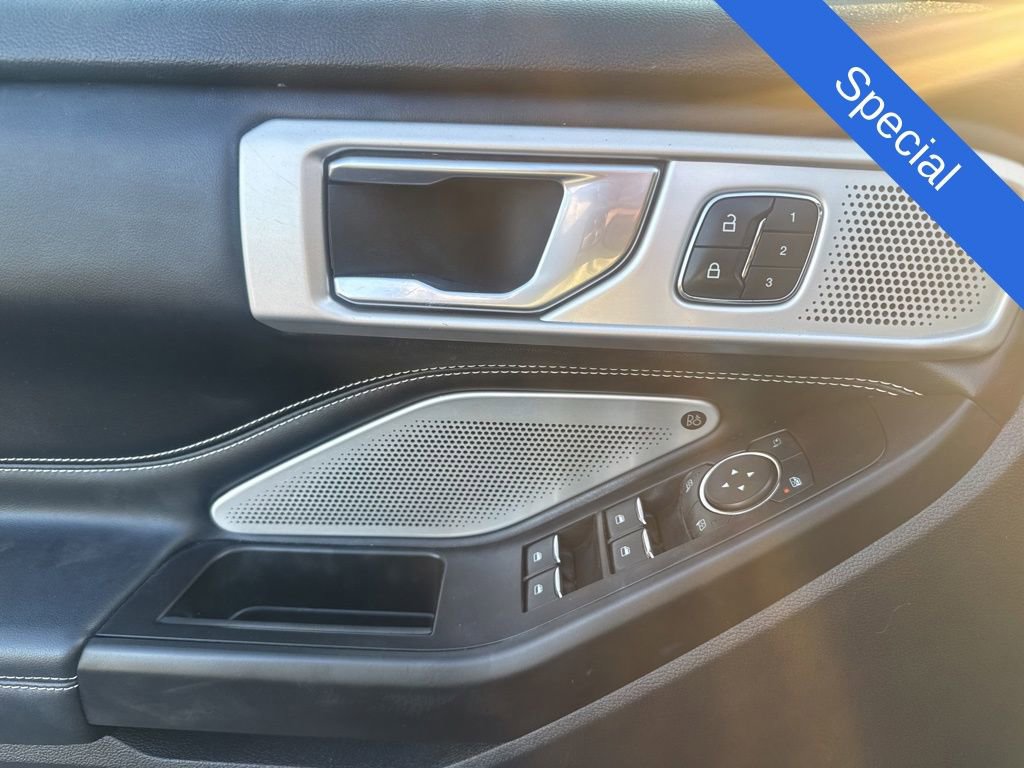 Used 2020 Ford Explorer ST w/ Premium Technology Package image 10