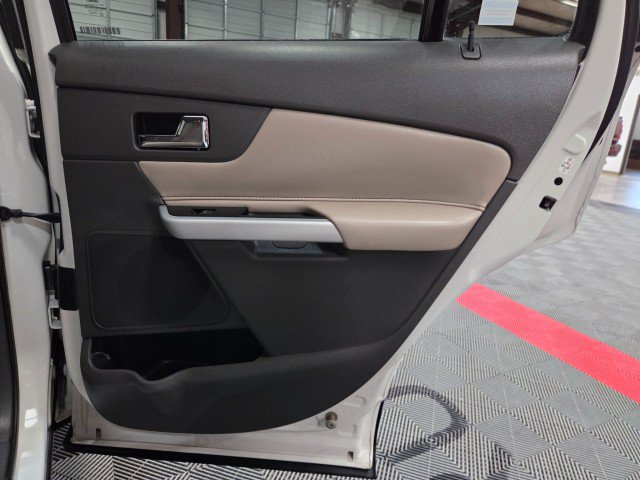 Used 2013 Ford Edge SE FWD image 32