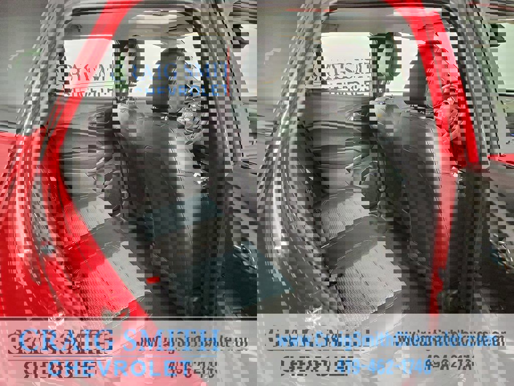 New 2026 Chevrolet Trax LT w/ Sunroof Package image 34