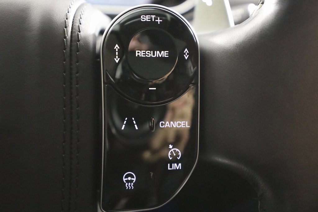 Used 2022 Land Rover Range Rover LWB SV Autobiography image 21