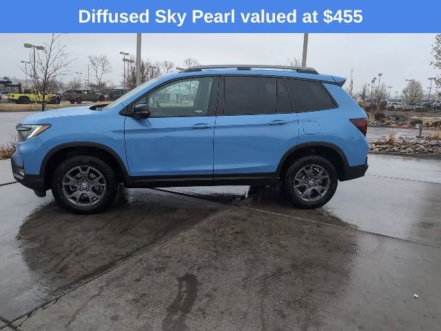 Used 2024 Honda Passport TrailSport image 4