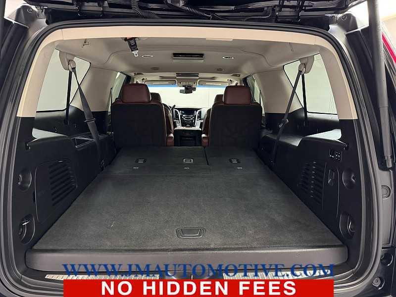 Used 2019 Cadillac Escalade ESV Luxury AWD/4WD image 18