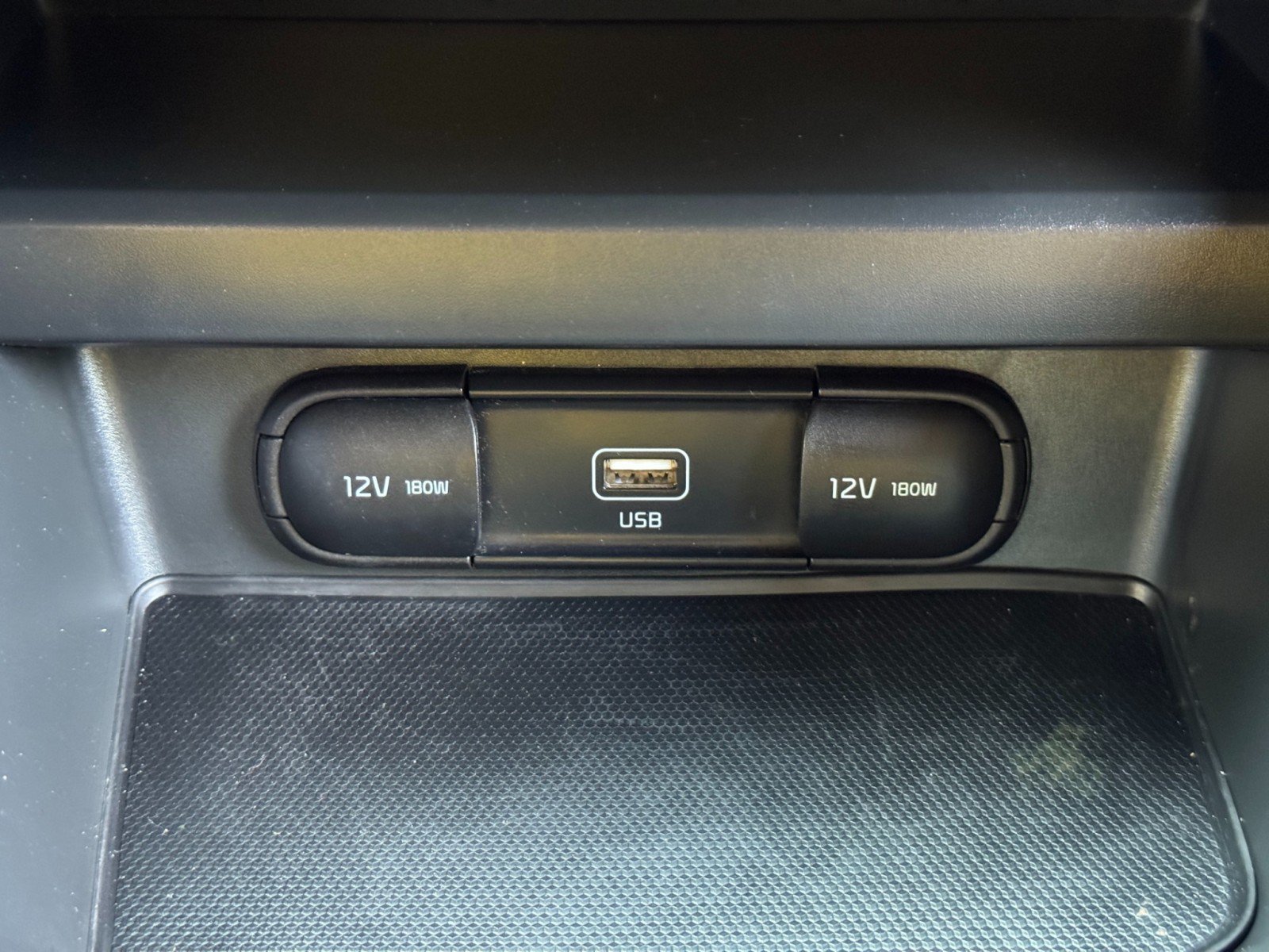 Used 2022 Kia Soul LX w/ Technology Package FWD image 26