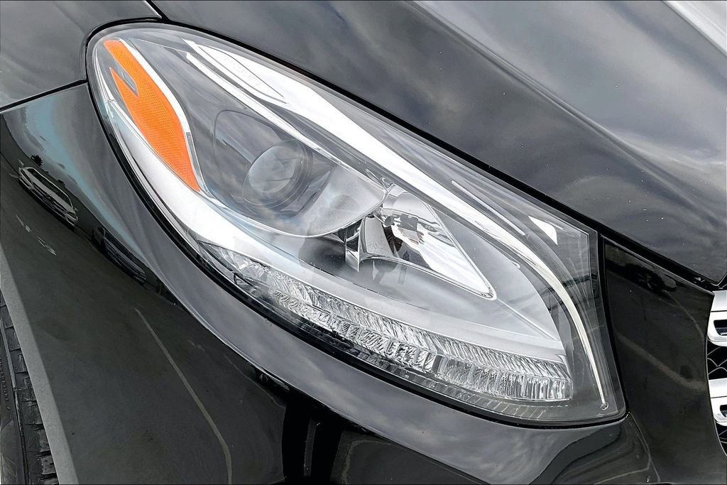 Used 2018 Mercedes-Benz GLE 350 w/ Premium 1 Package image 30