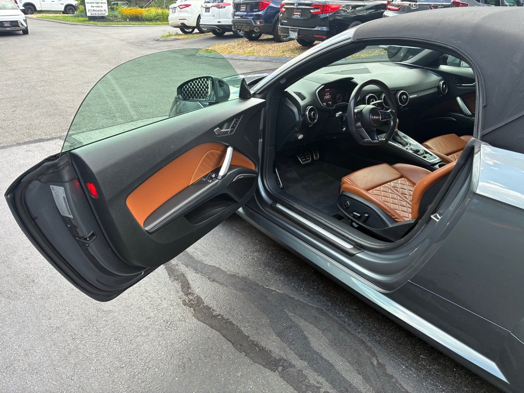 Used 2017 Audi TT 2.0T AWD/4WD image 16
