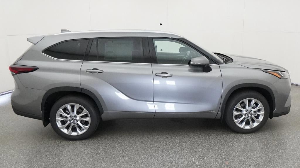 New 2026 Toyota Highlander Limited AWD/4WD image 11